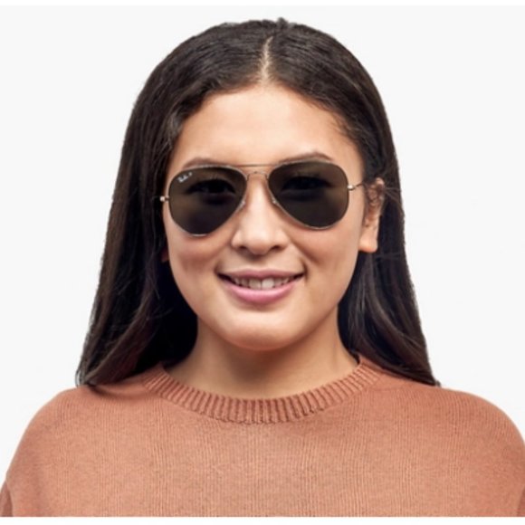 Rayban Gold Aviator Sunglasses (RB3025) - Picture 8 of 9